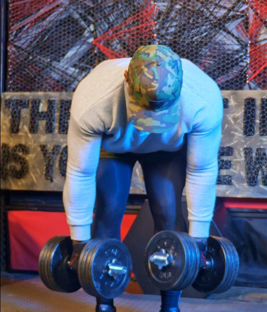 Dumbbell Bent Over Row - Starting Position