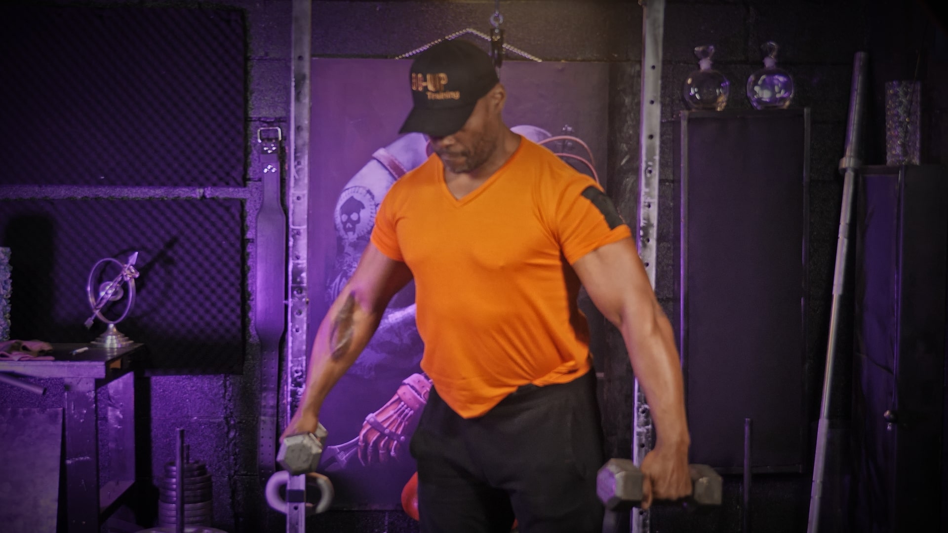 shoulder flies
lateral flys
shoulder fly workout