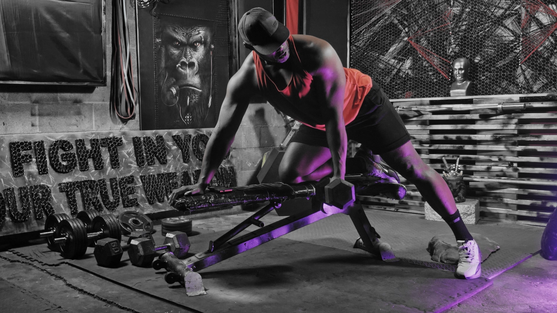 The Twisted Reverse Grip Single-Arm Dumbbell Row: